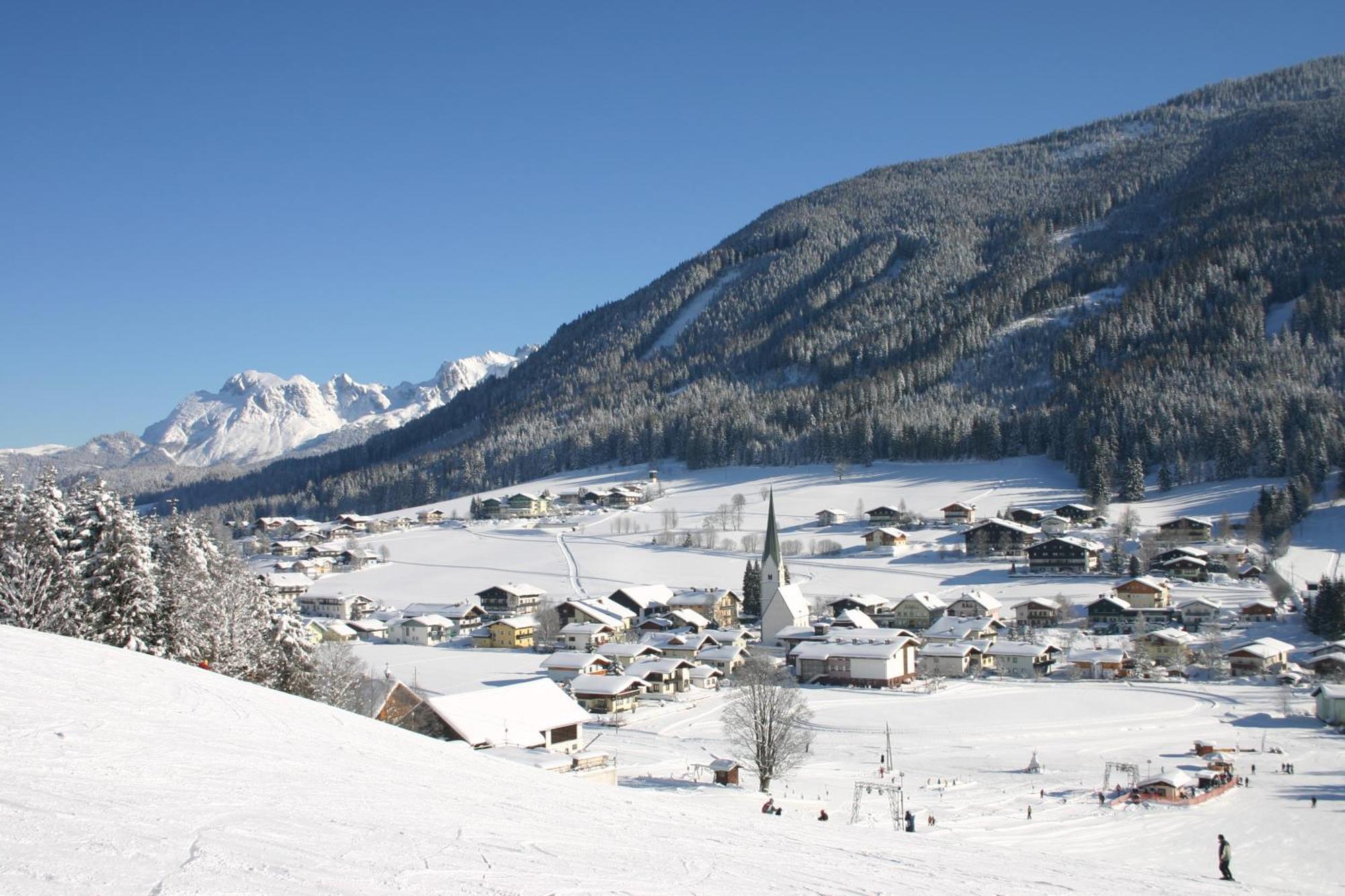 Gaestehaus Eder ซังต์ มาร์ติน อัม เทนเนนเกอเบียร์เกอ ภายนอก รูปภาพ
